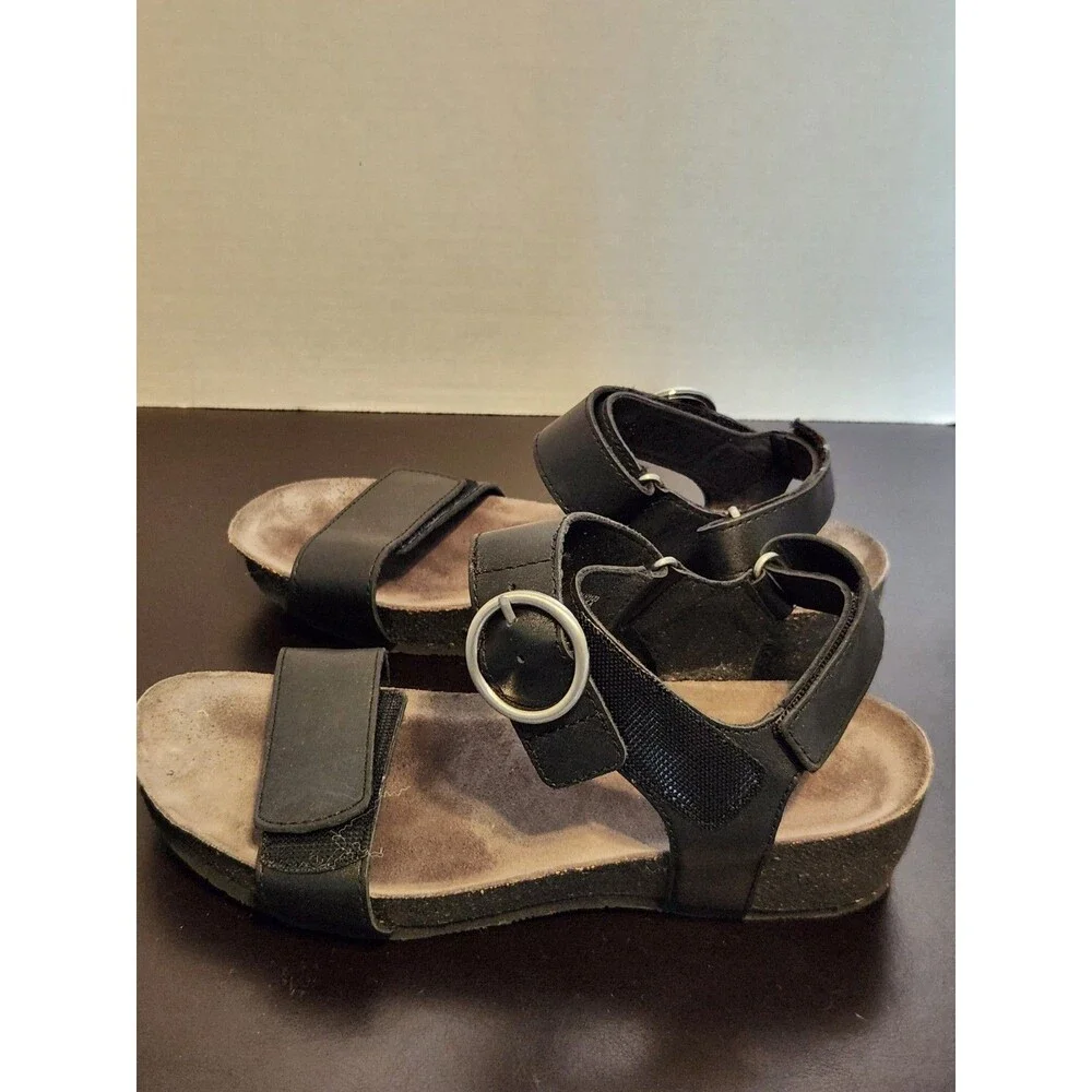 MUNRO Women's Wedge Black Leather Sandals, Size 7.5